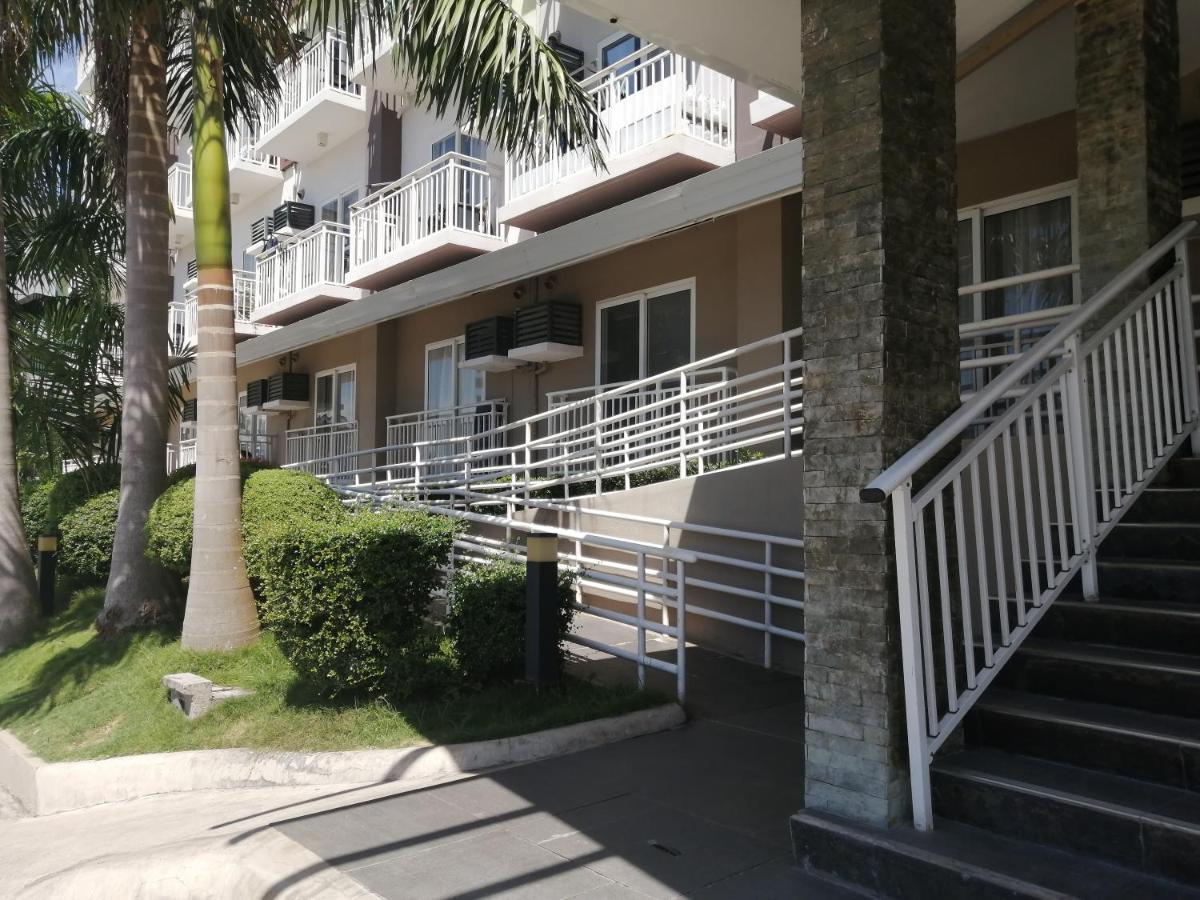 Condo Azur Suites A326 Amani Resorts Residences , 5 Minutes Airport, Netflix, Stylish, Cozy With Luxurious Swimming Pool Lapu-Lapu City Eksteriør billede