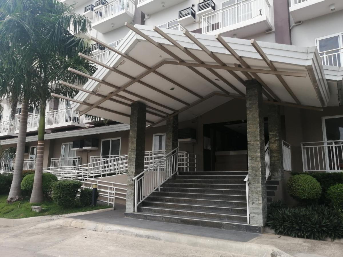 Condo Azur Suites A326 Amani Resorts Residences , 5 Minutes Airport, Netflix, Stylish, Cozy With Luxurious Swimming Pool Lapu-Lapu City Eksteriør billede