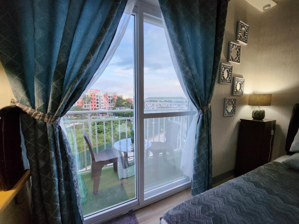 Condo Azur Suites A326 Amani Resorts Residences , 5 Minutes Airport, Netflix, Stylish, Cozy With Luxurious Swimming Pool Lapu-Lapu City Eksteriør billede